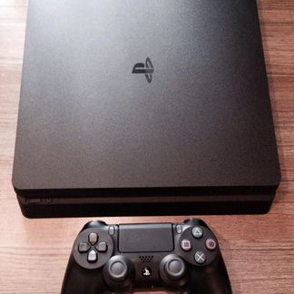 Sony PlayStation 4 slim в отличном состоянии