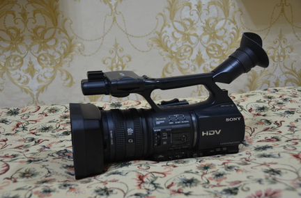 Новая видеокамера sony HDR-FX1000E