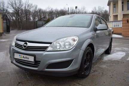 Opel Astra 1.6 МТ, 2010, 130 000 км