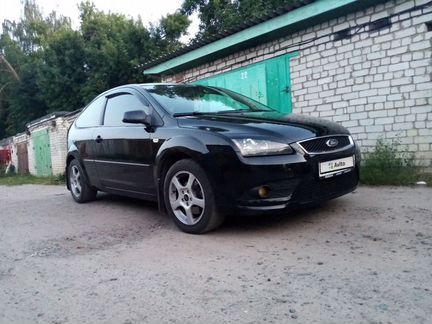 Ford Focus 2.0 МТ, 2005, 100 000 км