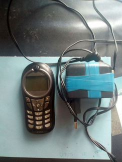 Телефон Motorola C115