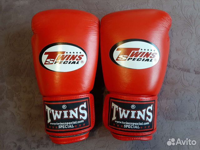 Боксерские перчатки twins
