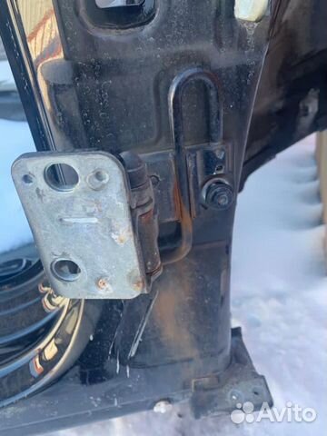 Петли дверные правые/левые VW Passat Cc (2008-2012