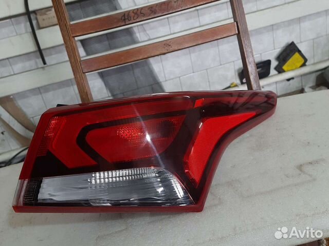 Фонарь правый в крыло Solaris 2 17- галоген