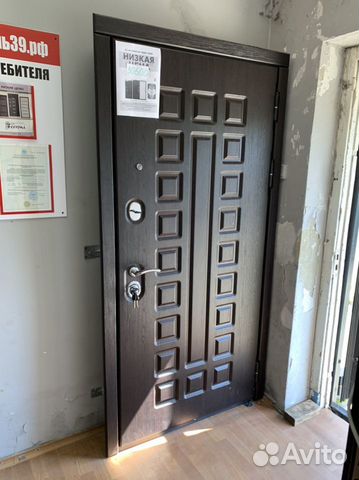 Дверь входная. Склад. Сенатор. Зеркало