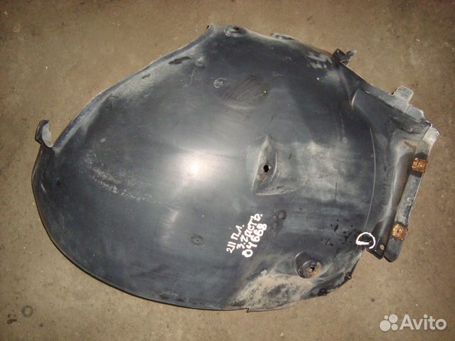 Локер передний левый W211 M271 A2116981330