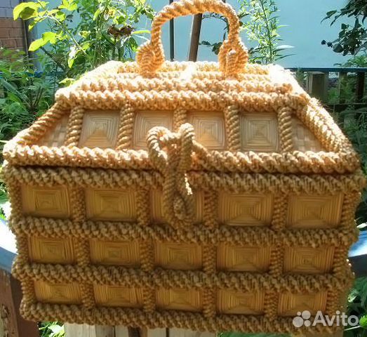 Ларец (шкатулка, сундучок) из соломы.Ручная работа