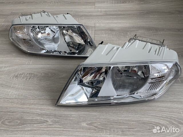 Фара (комплект) Skoda Octavia (A5)
