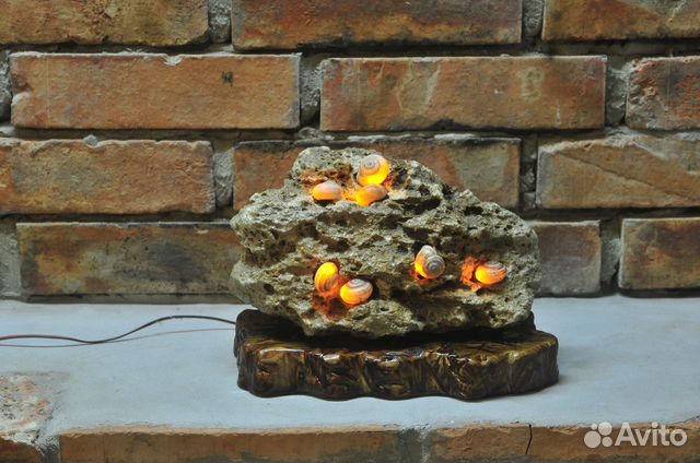 Оригинальные светильники и ночники из камня/дерева