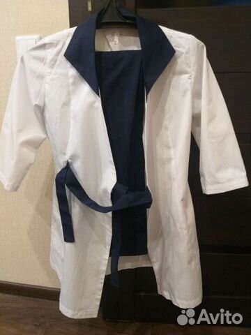 Медицинский костюм женский 42 размера