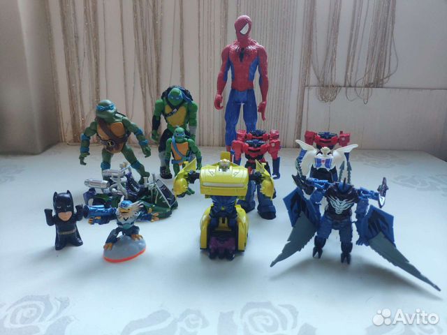 Игрушки супергерои Marvel Dc Hasbro Миньоны