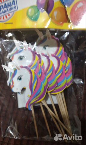 Шпажки пони для кексов