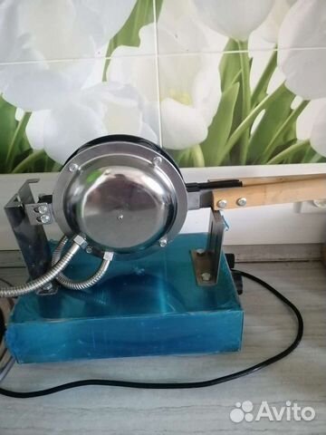 Вафельница новая