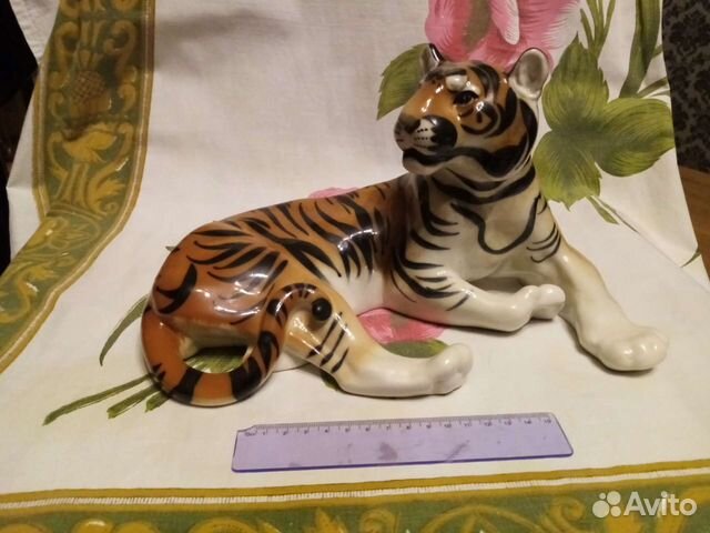 Тигр фарфоровый лфз 60е
