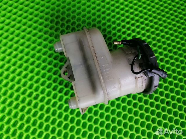 Бачок тормозной на Honda Crv 1996-2002