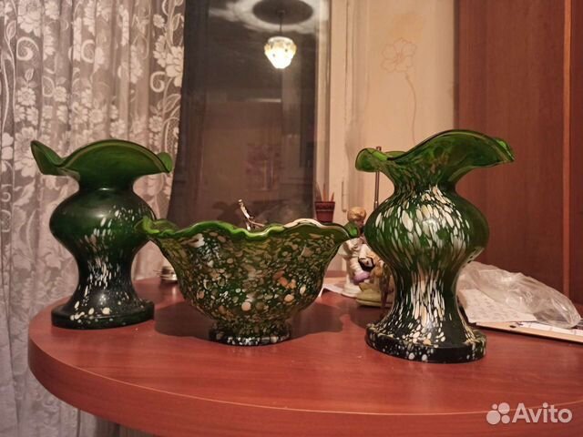 Ваза Цветное стекло Красный май Винтаж