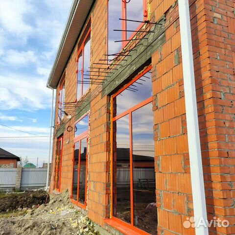 Алюминиевая дверь