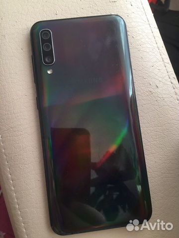 Продам samsung galaxy A50