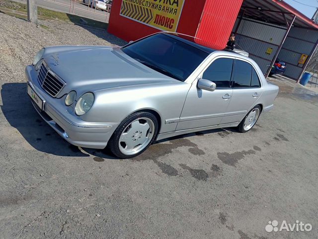 Mercedes-Benz E-класс 3.2 AT, 2000, 300 км