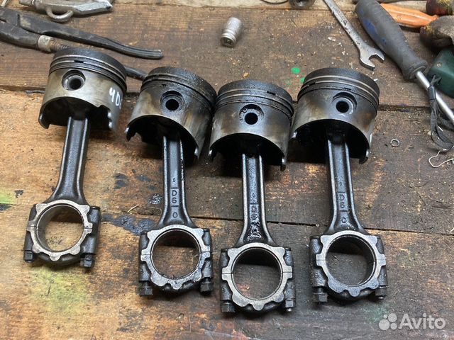 Поршень шатун mitsubishi 4d68t