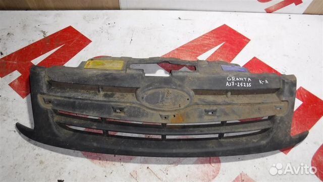 Решетка радиатора VAZ LADA Granta 2011