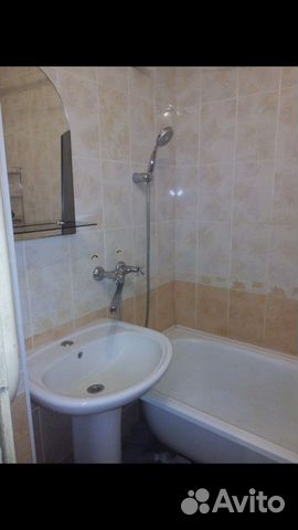 

1-к. квартира, 35 м², 1/5 эт.