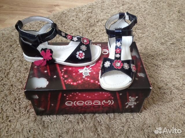 Новые сандалики Elegami р.28(17.5см) и р.30