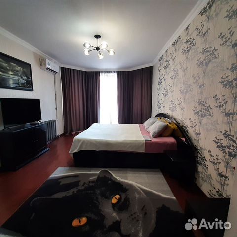 

1-к. квартира, 50 м², 3/5 эт.