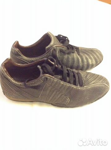 Кроссовки футбольные, 39.5 размер Umbro Кроссовки футбольные, 39.5 размер Umbro