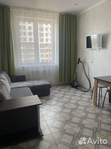 

2-к. квартира, 53 м², 3/15 эт.