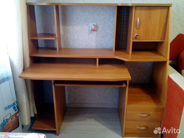 Компьютерный стол бу Компьютерный стол бу