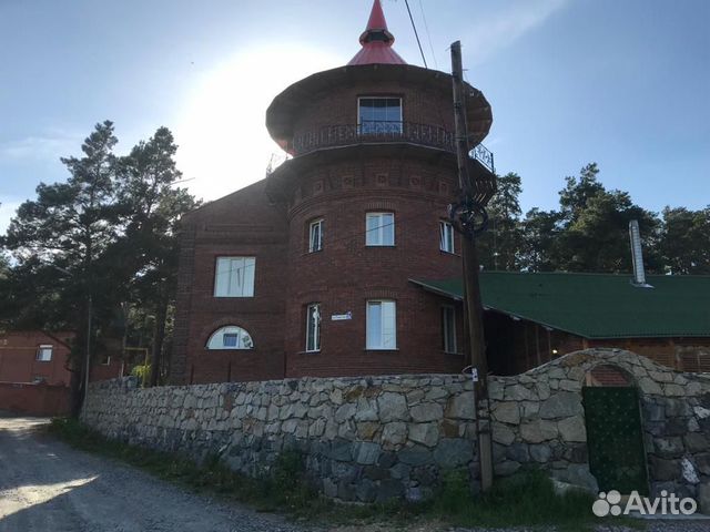 

8-к. коттедж, 800 м²