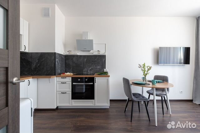 

1-к. квартира, 35 м², 10/14 эт.