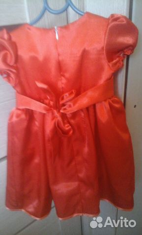 Красивое платье с 6 месяцев и 1.5 лет