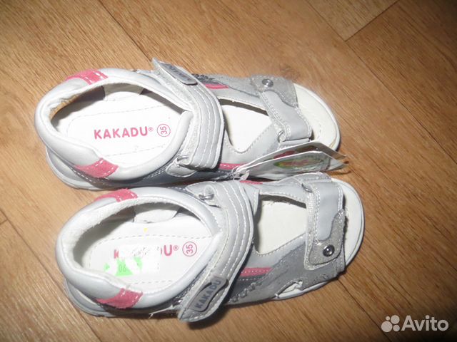Продам новые сандали Какаду Продам новые сандали Какаду