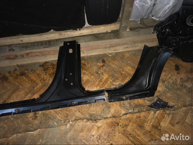 Накладка порога W166, X166 новая, закат крыла Накладка порога W166, X166 новая, закат крыла
