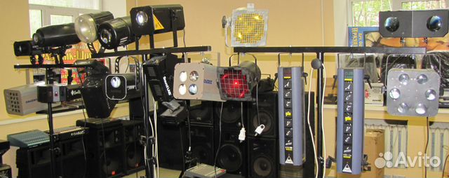 Светомузыка LED Лазер Сканер Стробоскоп Головы PAR