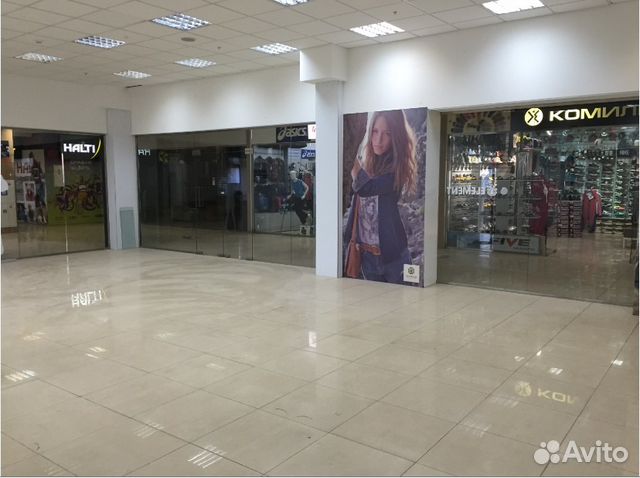 Сдам торговое помещение 50м² в ТЦ Сдам торговое помещение 50м² в ТЦ