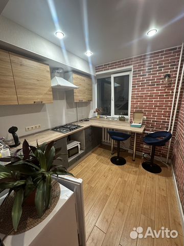 

1-к. квартира, 38 м², 4/5 эт.