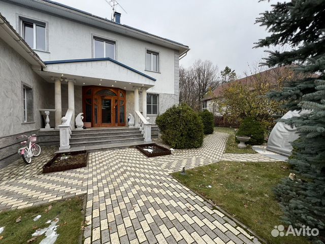 

5-к. дом, 545 м²