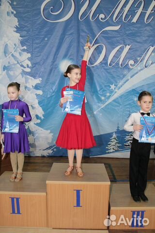 Продаю рейтинговое платье для спорт бальных танцев Продаю рейтинговое платье для спорт бальных танцев