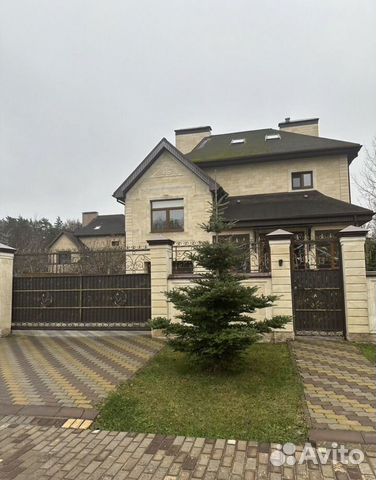 

6-к. дом, 380 м²