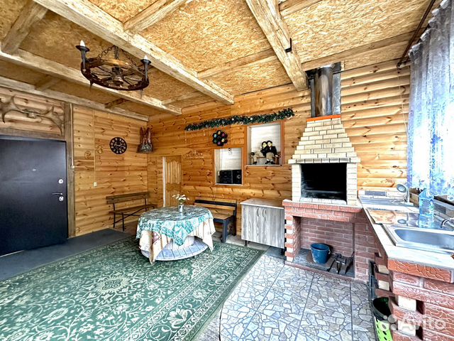 

6-к. дом, 200 м²