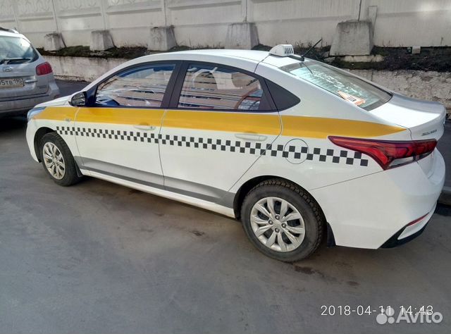 Аренда под такси Hyundai Solaris