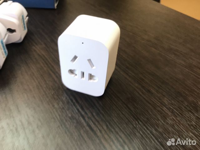Умная WiFi розетка Xiaomi Mi Smart Power Умная WiFi розетка Xiaomi Mi Smart Power