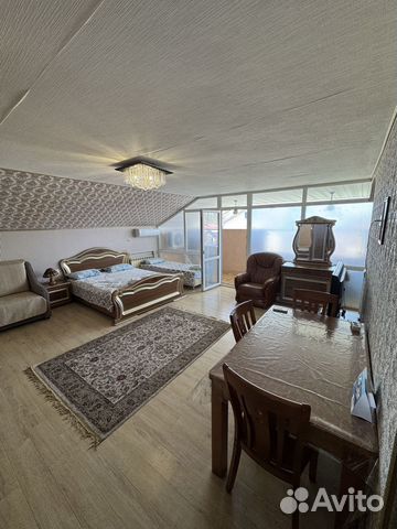 

1-к. квартира, 40 м², 4/4 эт.