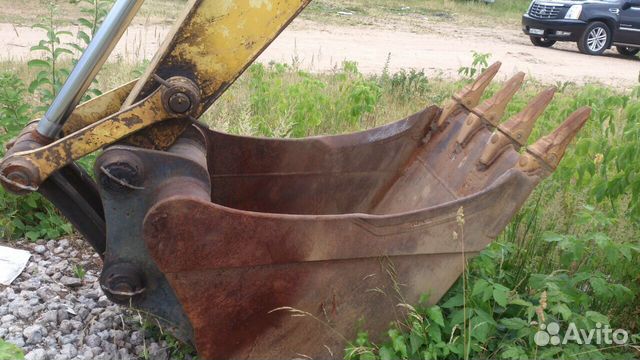 Продаю Экскаватор кomatsu Продаю Экскаватор кomatsu