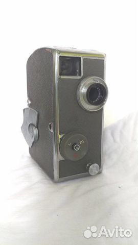 Кинокамера пленочная Pentacon AK8 Германия 1957 Кинокамера пленочная Pentacon AK8 Германия 1957