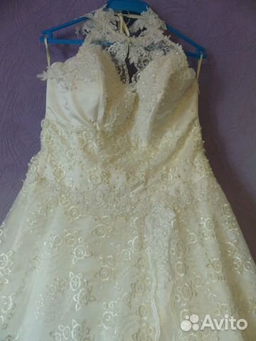 Изящное свадебное платье