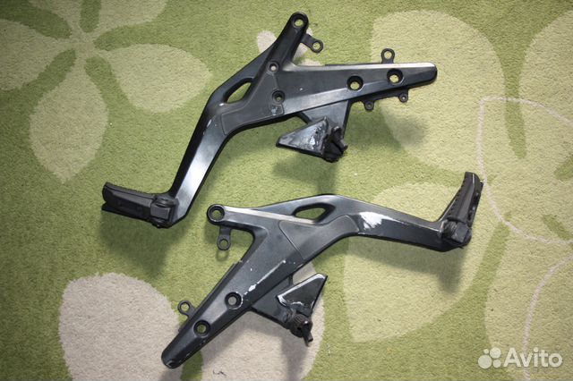Продам кронштейны подножек Kawasaki ER-6F / ER-6N